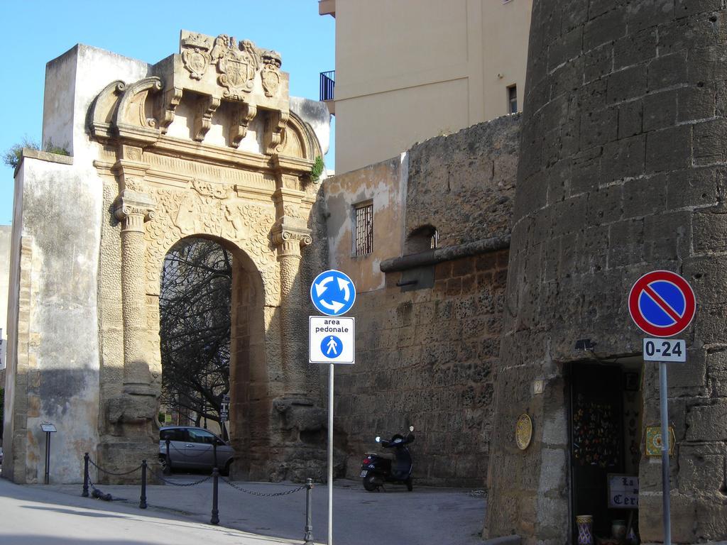 Case Porta San Salvatore Шакка Экстерьер фото